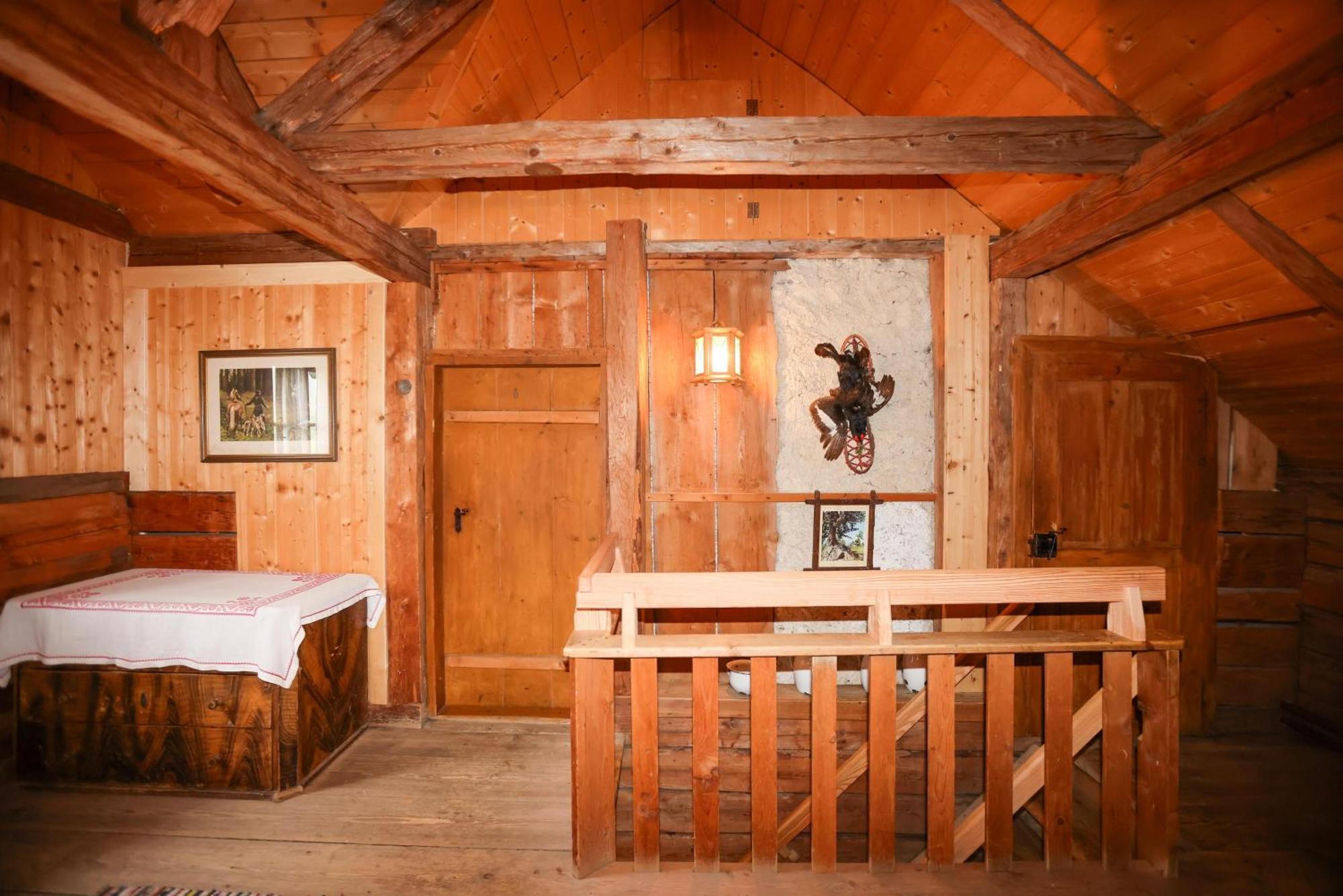 Chalet Weisse Wand Almen *