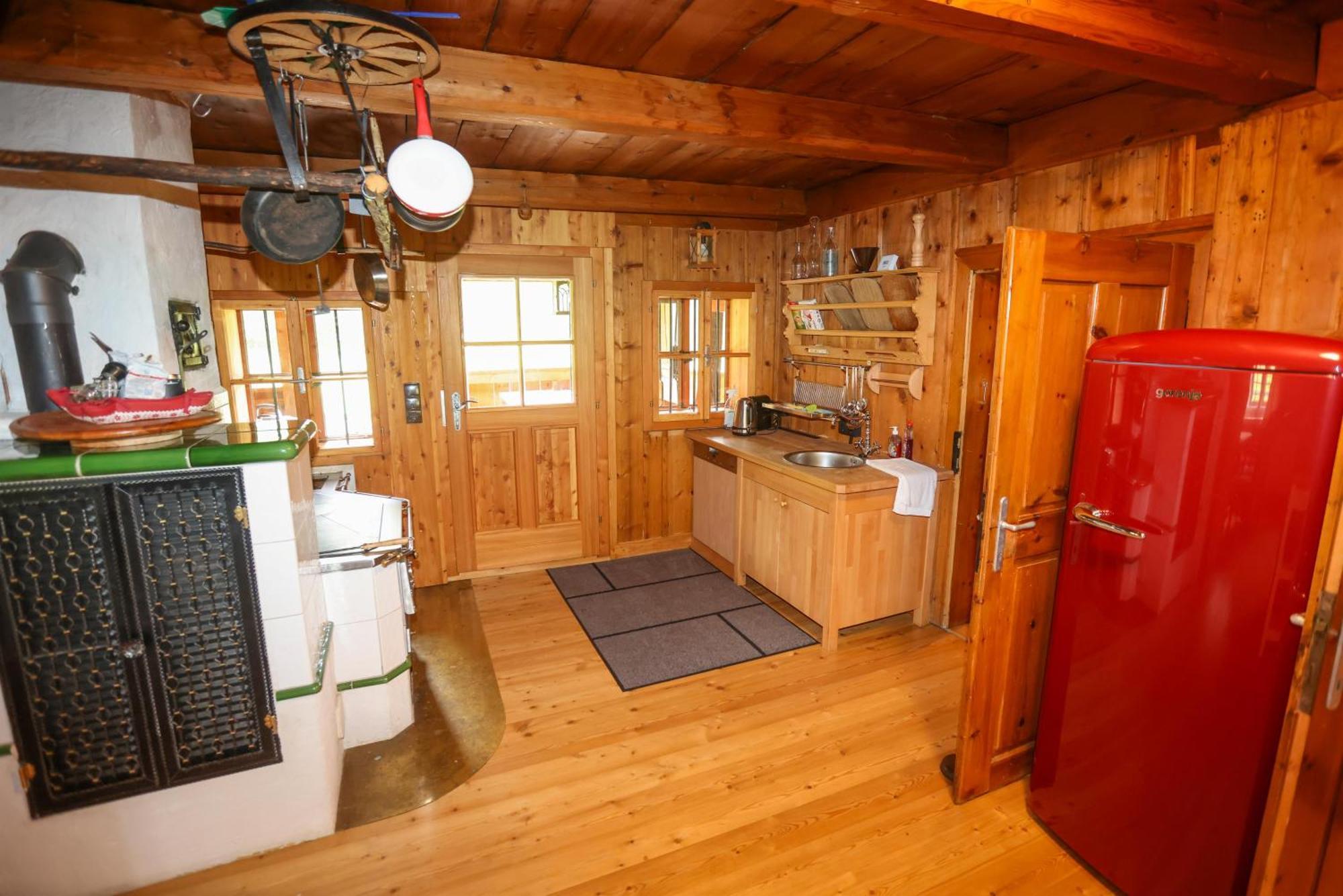 Chalet Weisse Wand Almen *