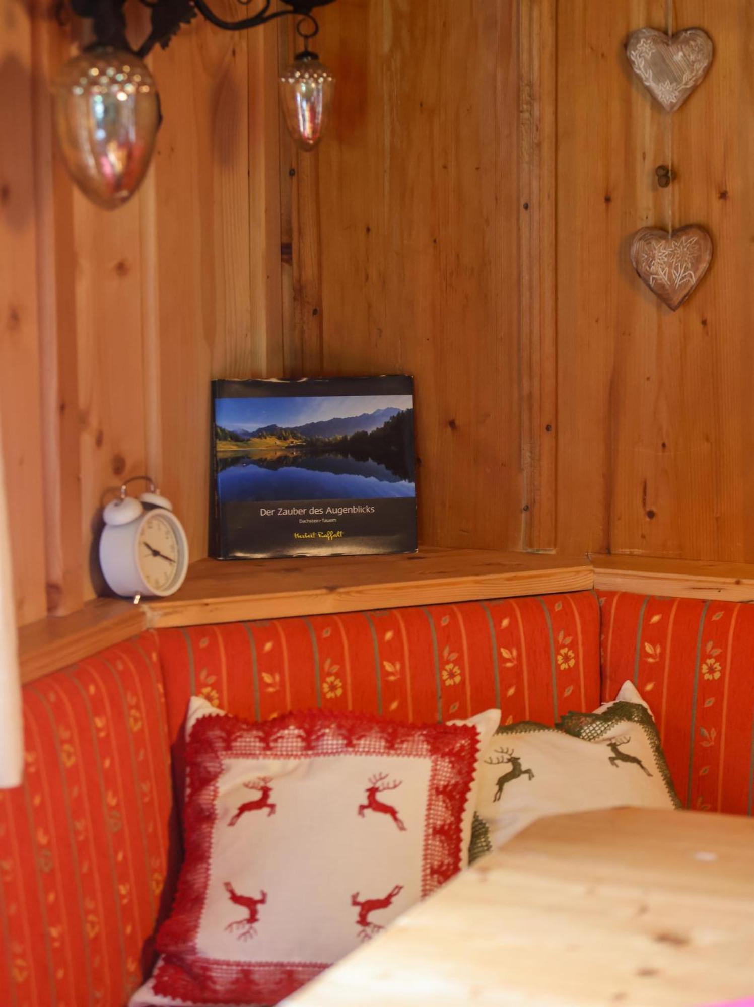 Weisse Wand Almen Chalet Schladming
